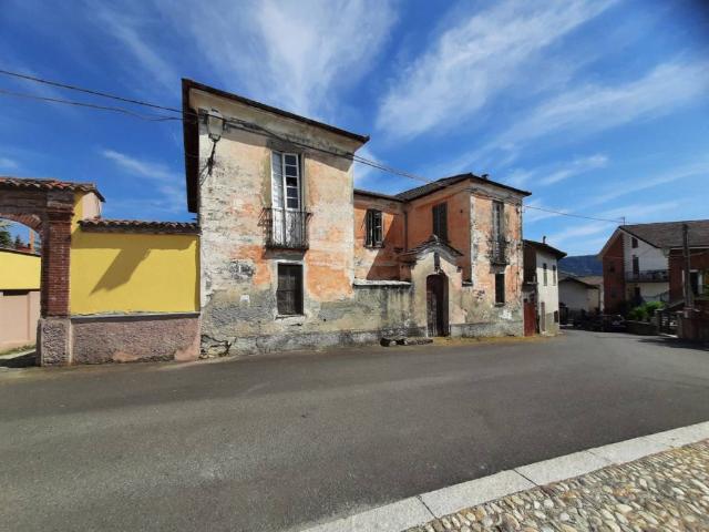 Villa Indipendente in vendita a Piemonte, Alessandria