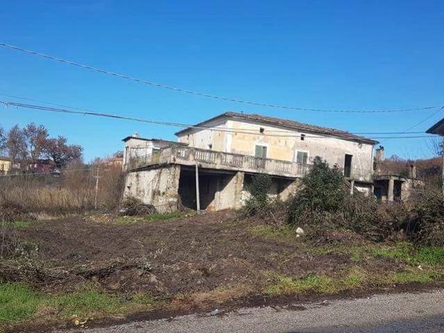 Villa Indipendente in vendita a San Bartolomeo, Cassino