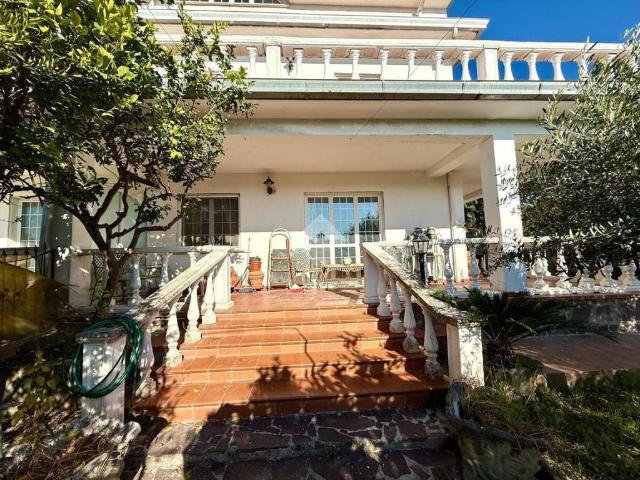Villa Indipendente in vendita a Case Cooperative, Cassino