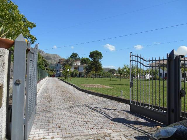 Villa Indipendente in vendita a Mastronardi, Cassino