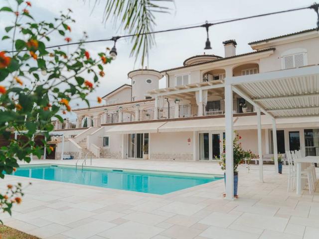 Villa Indipendente in vendita a Marzanese, Cassino