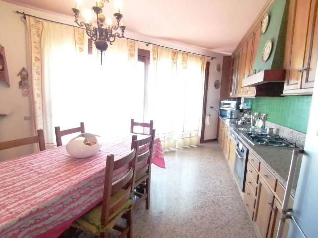 Villa Indipendente in vendita a Borgo Isola, Casola