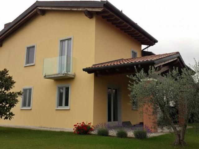 Villa Indipendente in vendita a Casola, Veneto