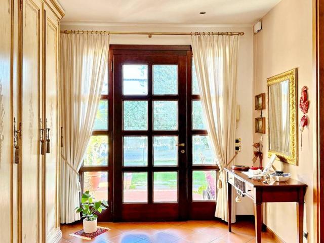 Villa Indipendente in vendita a Marini, Casola