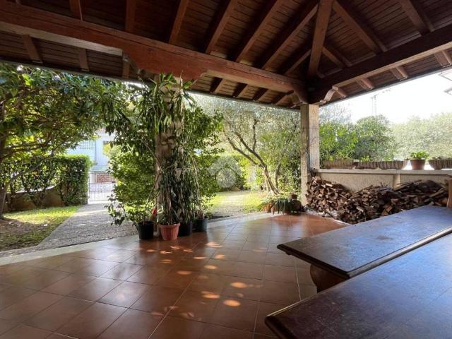 Villa Indipendente in vendita a Casola, Veneto