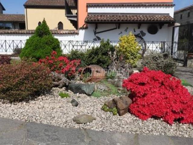 Villa Indipendente in vendita a Cassolnovo, Lombardia