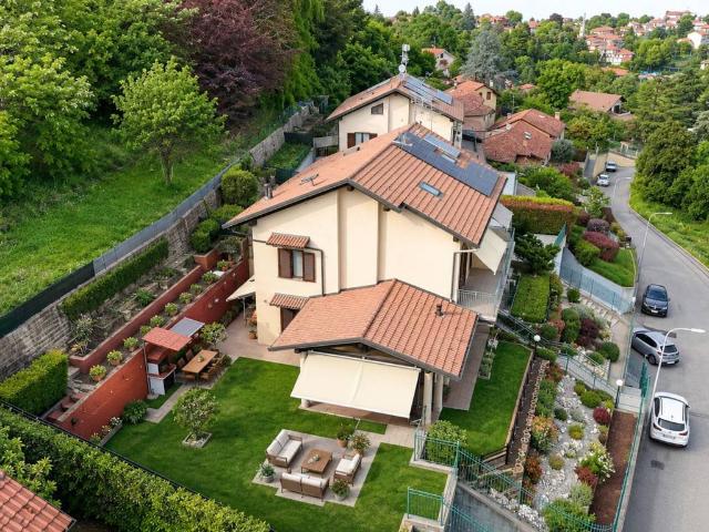 Villa Indipendente in vendita a Piemonte, Torino