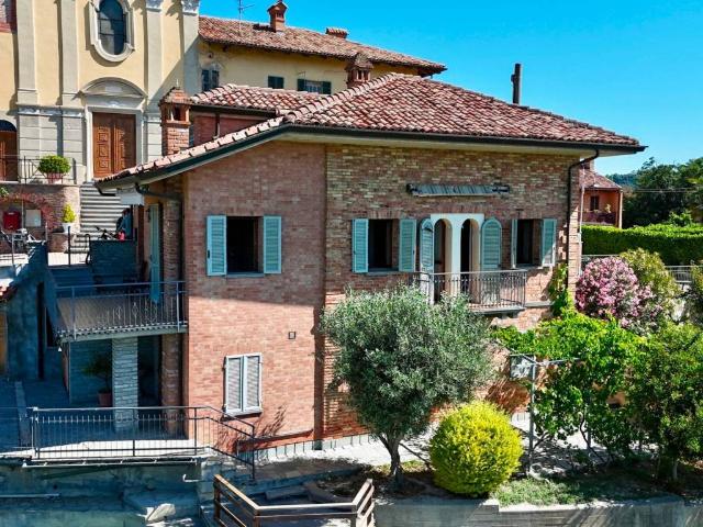 Villa Indipendente in vendita a Piemonte, Cuneo