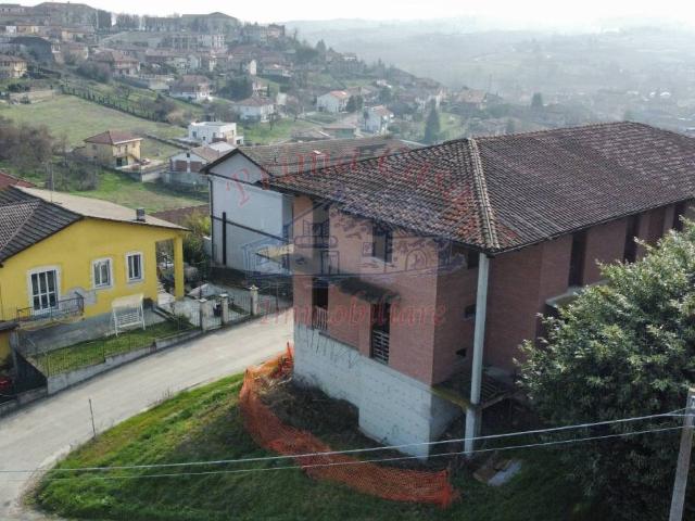 Villa Indipendente in vendita a Castagnole delle Lanze, Piemonte