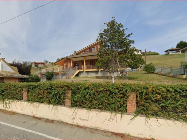 Villa Indipendente in vendita a Castagnole delle Lanze, Piemonte