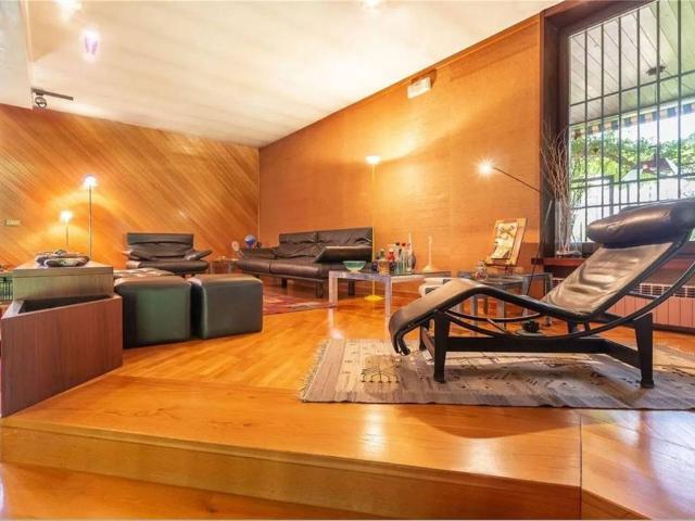 Villa Indipendente in vendita a Casteggio, Lombardia