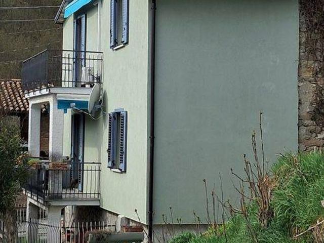 Villa Indipendente in vendita a Casteggio, Lombardia