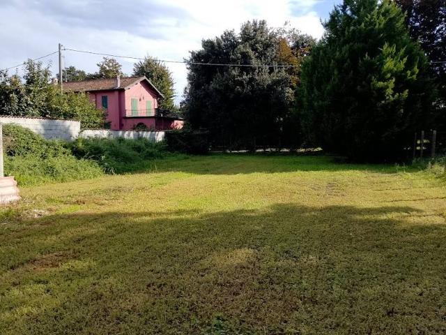 Villa Indipendente in vendita a La Chiusa, Casteggio