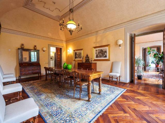 Villa Indipendente in vendita a Castegnato, Lombardia