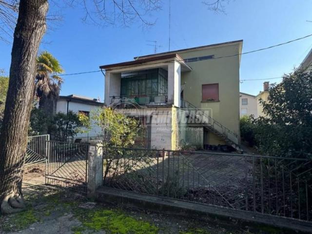Villa Indipendente in vendita a Castel Bolognese, Ravenna