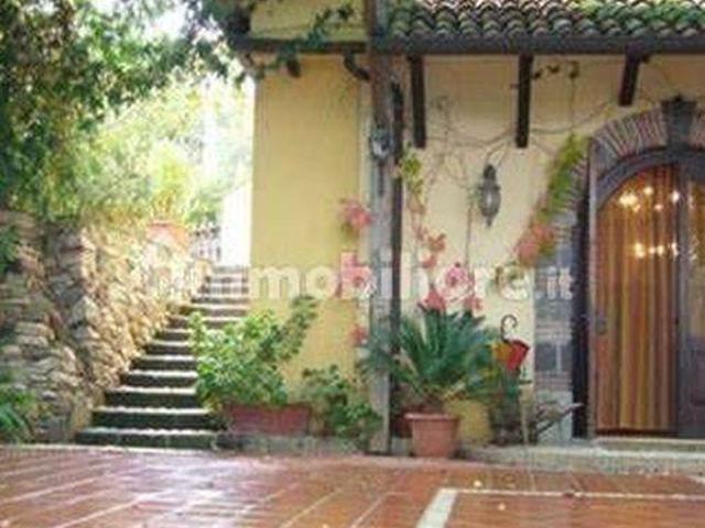 Villa Indipendente in vendita a Squille, Castel Campagnano