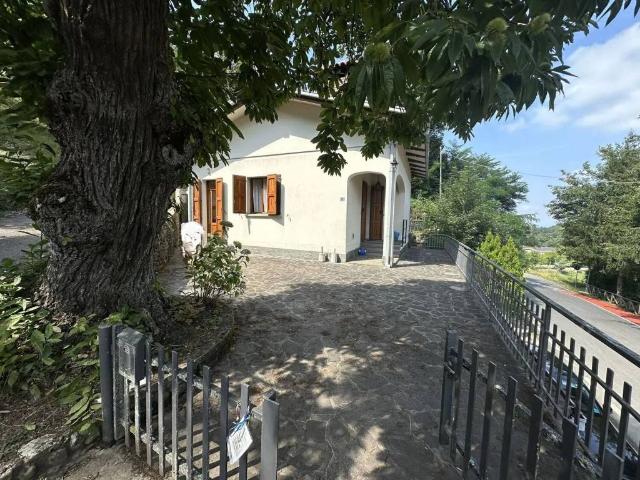 Villa Indipendente in vendita a Unione dell'Appennino Bolognese, Castel D'aiano