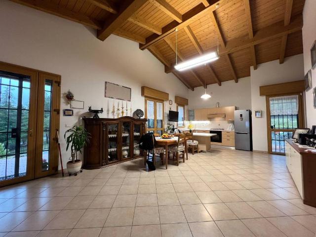 Villa Indipendente in vendita a Unione dell'Appennino Bolognese, Castel D'aiano