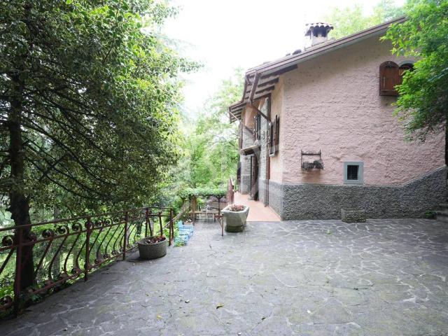 Villa Indipendente in vendita a Nuovo Circondario Imolese, Castel Del Rio