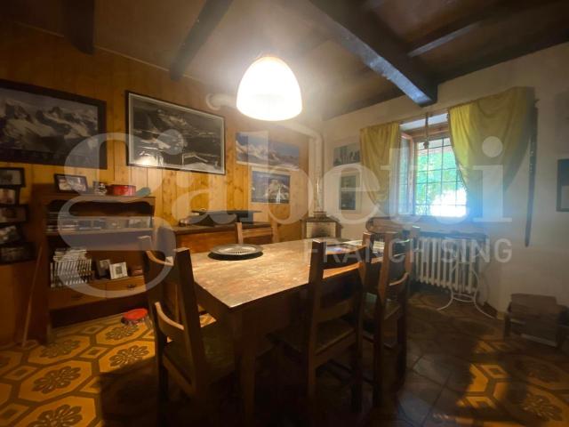 Villa Indipendente in vendita a Unione dell'Appennino Bolognese, Castel Di Casio