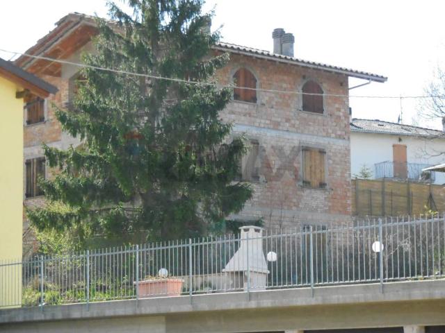 Villa Indipendente in vendita a Unione dell'Appennino Bolognese, Castel Di Casio