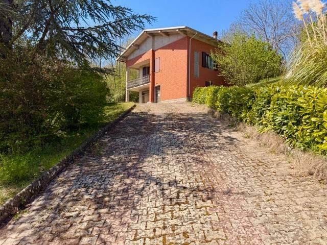 Villa Indipendente in vendita a Unione dell'Appennino Bolognese, Castel Di Casio