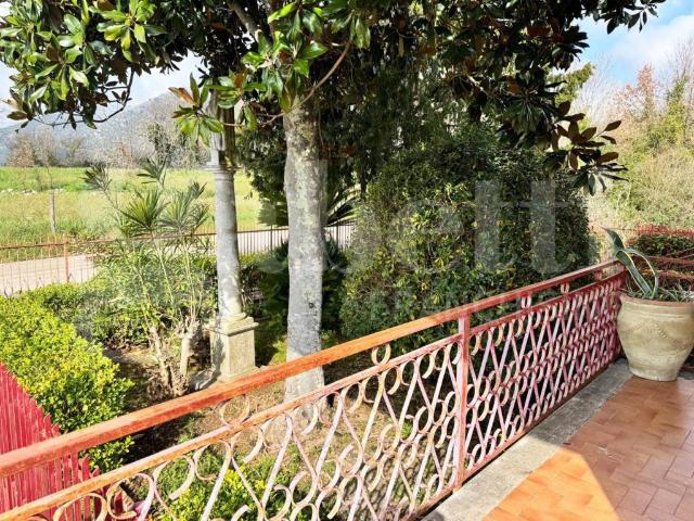 Villa Indipendente in vendita a Castel Di Sasso, Campania