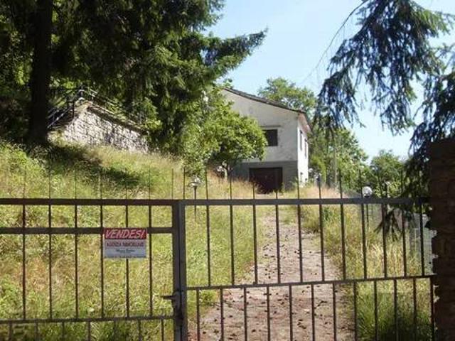 Villa Indipendente in vendita a Castel Focognano, Toscana