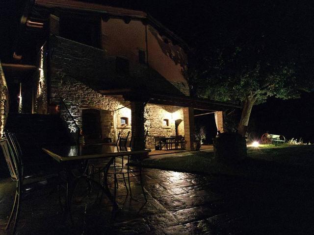 Villa Indipendente in vendita a Castel Focognano, Toscana