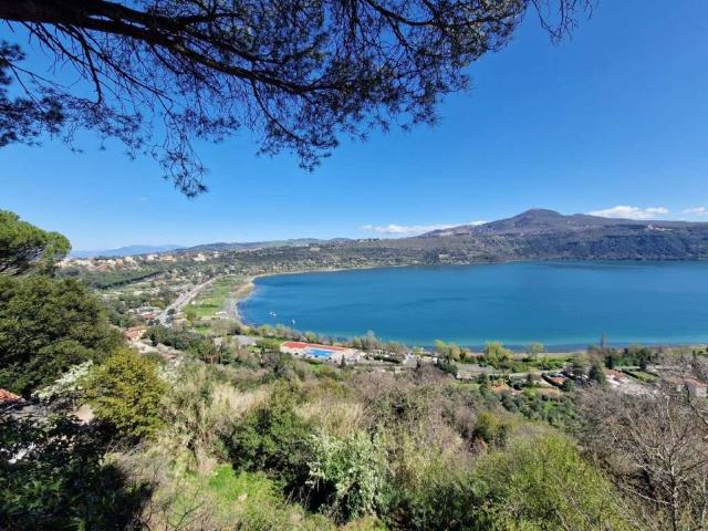 Villa Indipendente in vendita a Roma Capitale, Lazio