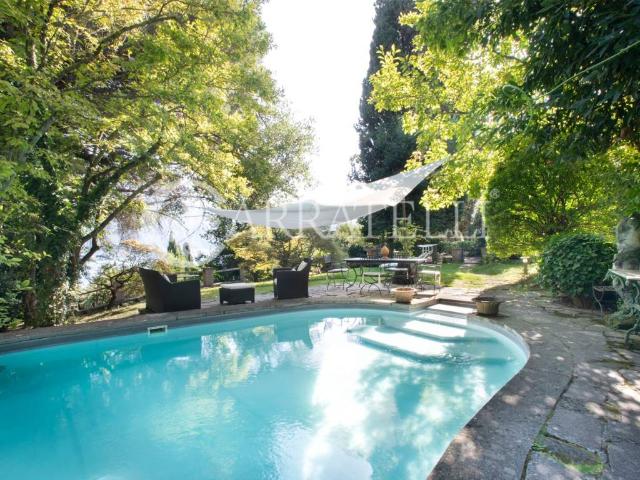 Villa Indipendente in vendita a Roma Capitale, Lazio