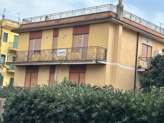 Villa Indipendente in vendita a Casali Scaramelli Manetti, Roma Capitale