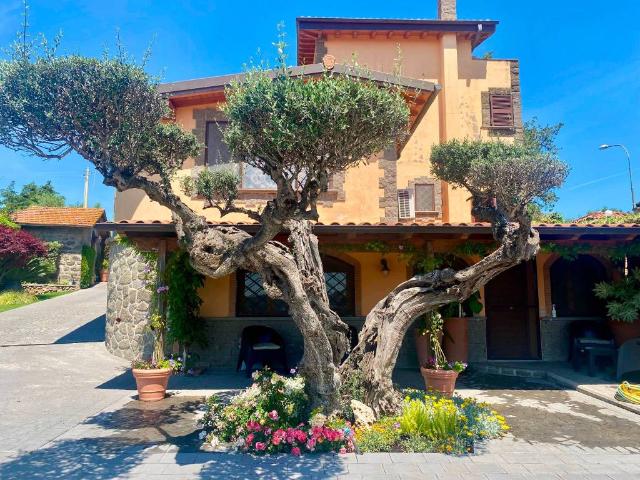 Villa Indipendente in vendita a Casali Scaramelli Manetti, Roma Capitale