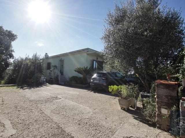 Villa Indipendente in vendita a Roma Capitale, Lazio