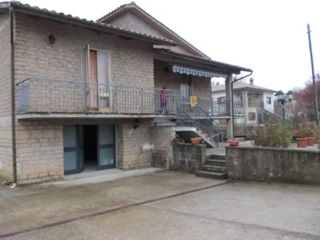 Villa Indipendente in vendita a Castel Giorgio, Umbria