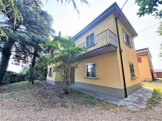 Villa Indipendente in vendita a Nuovo Circondario Imolese, Castel Guelfo Di Bologna