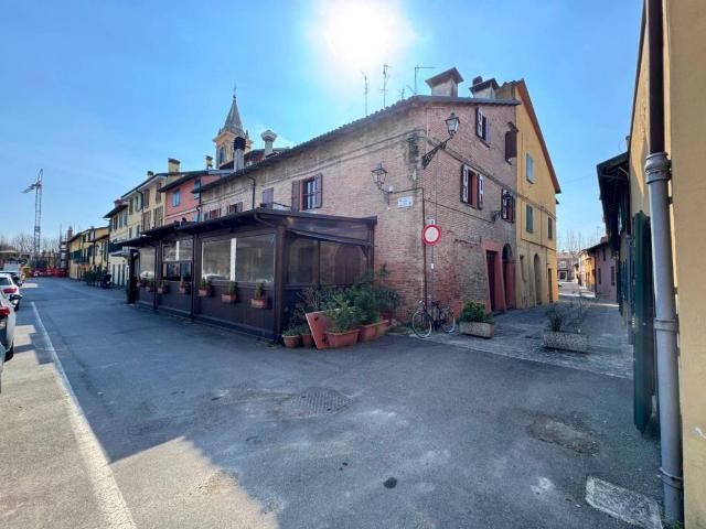 Villa Indipendente in vendita a Nuovo Circondario Imolese, Castel Guelfo Di Bologna