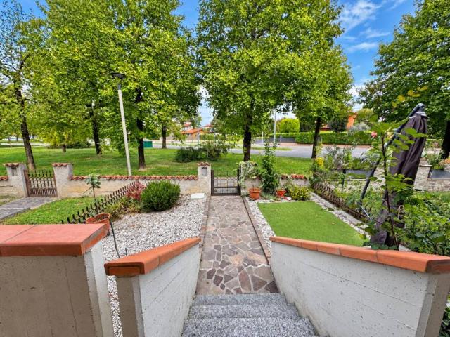 Villa Indipendente in vendita a Onzato, Castel Mella