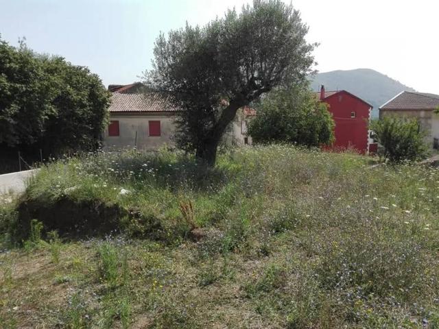 Villa Indipendente in vendita a Castel Morrone, Campania