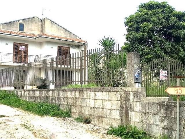 Villa Indipendente in vendita a Torone, Castel Morrone