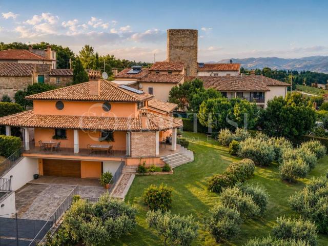 Villa Indipendente in vendita a Castel Ritaldi, Umbria