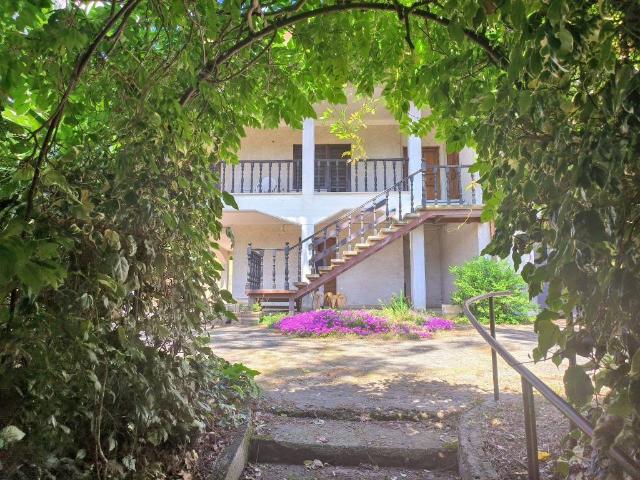 Villa Indipendente in vendita a Castel Ritaldi, Umbria