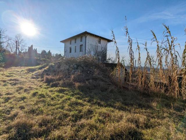 Villa Indipendente in vendita a Piemonte, Asti