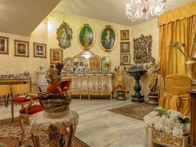 Villa Indipendente in vendita a Castel Rozzone, Lombardia