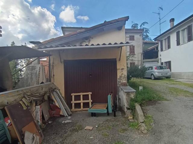 Villa Indipendente in vendita a Casa Nissolo, Castel San Giovanni