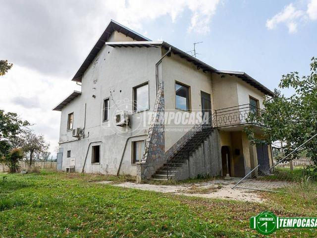 Villa Indipendente in vendita a Castel San Giovanni, Reggio Emilia