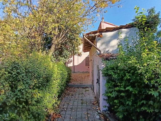Villa Indipendente in vendita a Castel San Giovanni, Reggio Emilia
