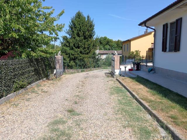 Villa Indipendente in vendita a Fontana Pradosa, Castel San Giovanni