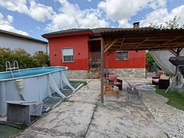 Villa Indipendente in vendita a Casa Nissolo, Castel San Giovanni