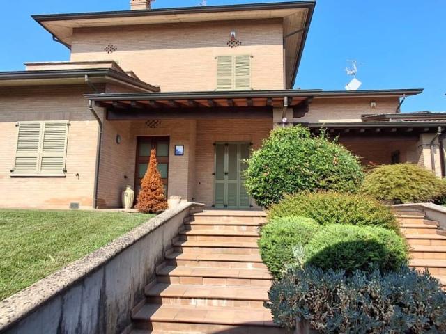 Villa Indipendente in vendita a Casa Nissolo, Castel San Giovanni